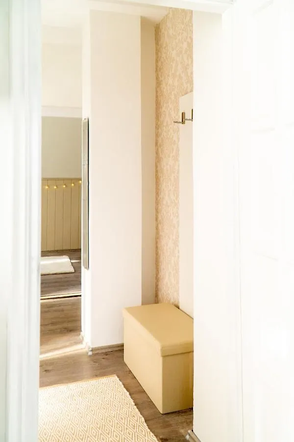 Budai Zoldovezet Kozpont, Apartmanhaz, Rendezvenykozpont Es Etterem Apartment Budapest 0*,  Hungary