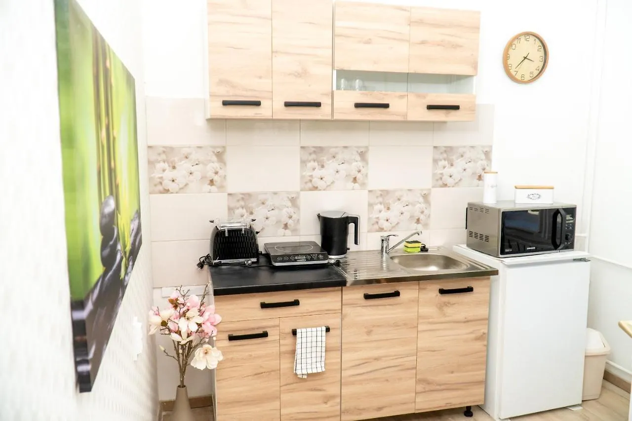 Budai Zoldovezet Kozpont, Apartmanhaz, Rendezvenykozpont Es Etterem Apartment Budapest