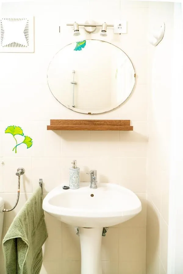 Budai Zoldovezet Kozpont, Apartmanhaz, Rendezvenykozpont Es Etterem Apartment Budapest
